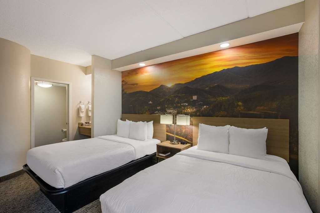 Clarion Pointe Sevierville-Pigeon Forge Chambre photo