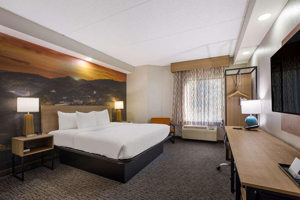 Clarion Pointe Sevierville-Pigeon Forge Chambre photo