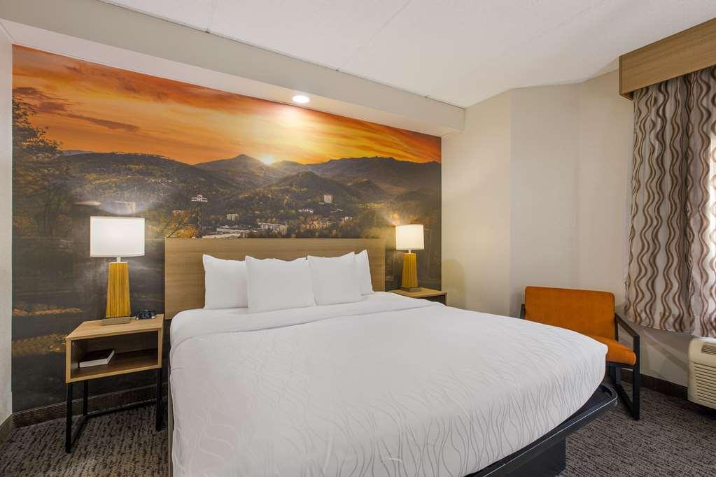 Clarion Pointe Sevierville-Pigeon Forge Chambre photo